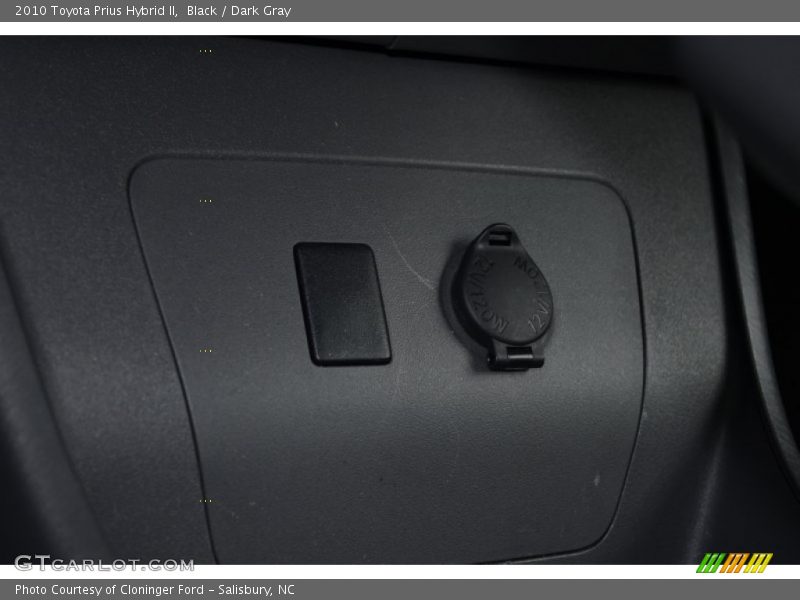 Black / Dark Gray 2010 Toyota Prius Hybrid II