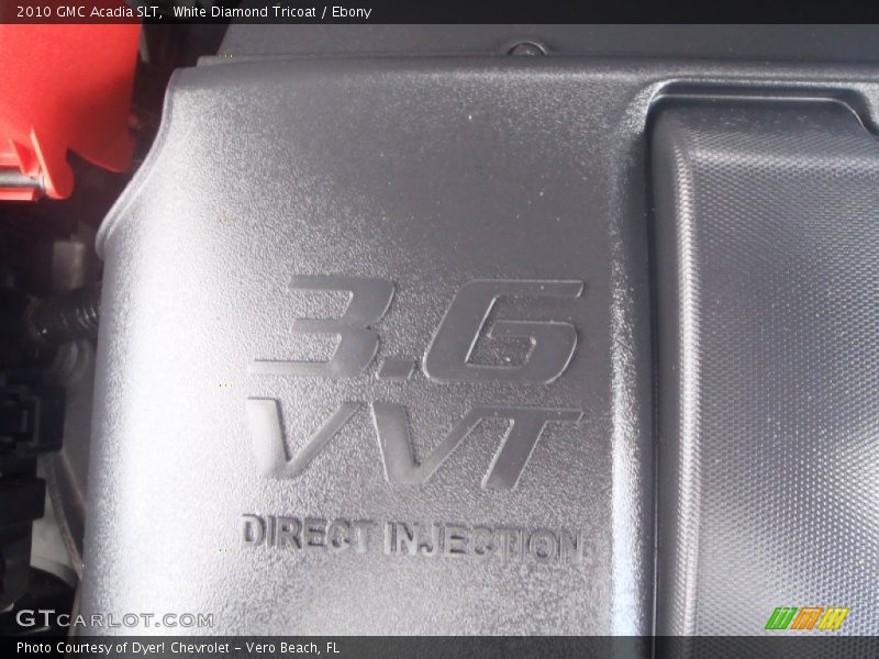 White Diamond Tricoat / Ebony 2010 GMC Acadia SLT