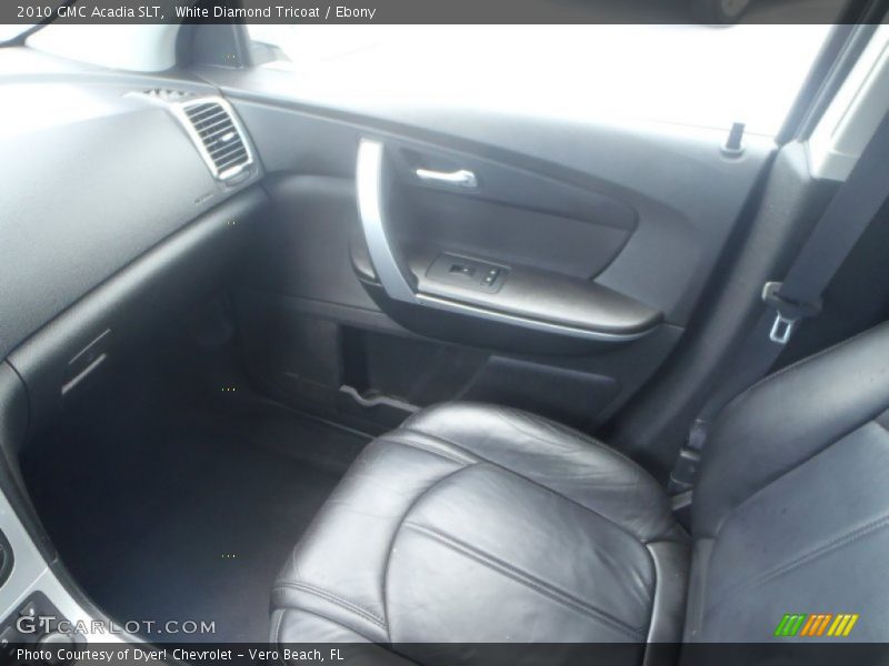 White Diamond Tricoat / Ebony 2010 GMC Acadia SLT