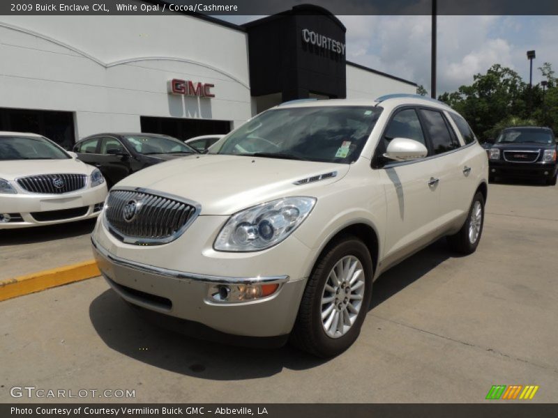 White Opal / Cocoa/Cashmere 2009 Buick Enclave CXL