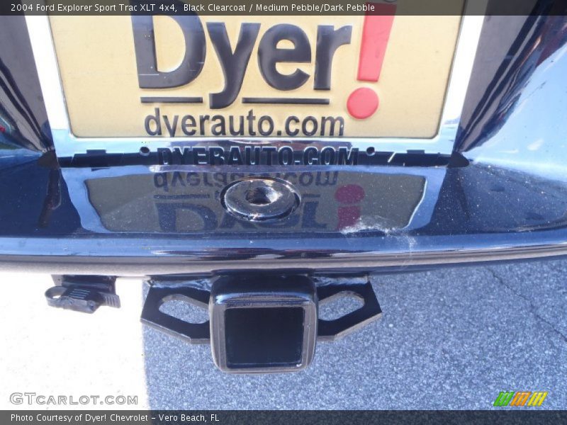 Black Clearcoat / Medium Pebble/Dark Pebble 2004 Ford Explorer Sport Trac XLT 4x4