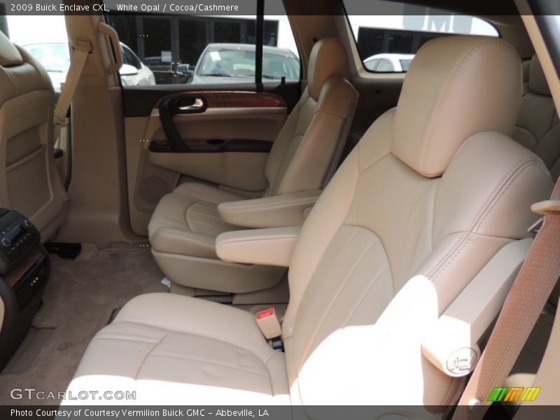 White Opal / Cocoa/Cashmere 2009 Buick Enclave CXL