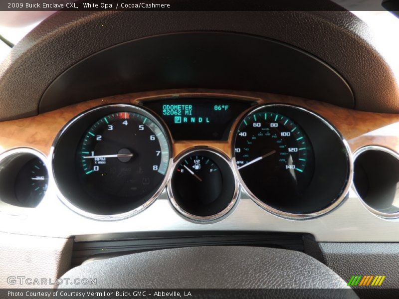 White Opal / Cocoa/Cashmere 2009 Buick Enclave CXL