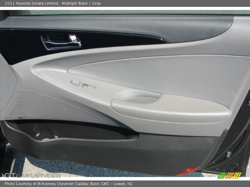 Midnight Black / Gray 2011 Hyundai Sonata Limited