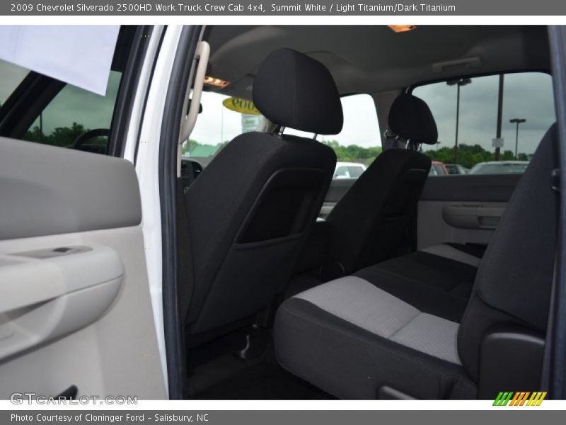 Summit White / Light Titanium/Dark Titanium 2009 Chevrolet Silverado 2500HD Work Truck Crew Cab 4x4