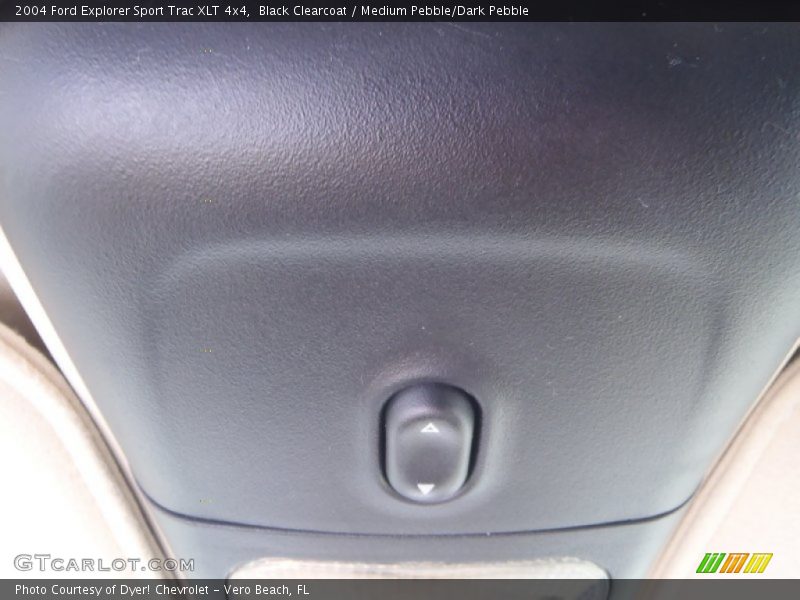 Black Clearcoat / Medium Pebble/Dark Pebble 2004 Ford Explorer Sport Trac XLT 4x4