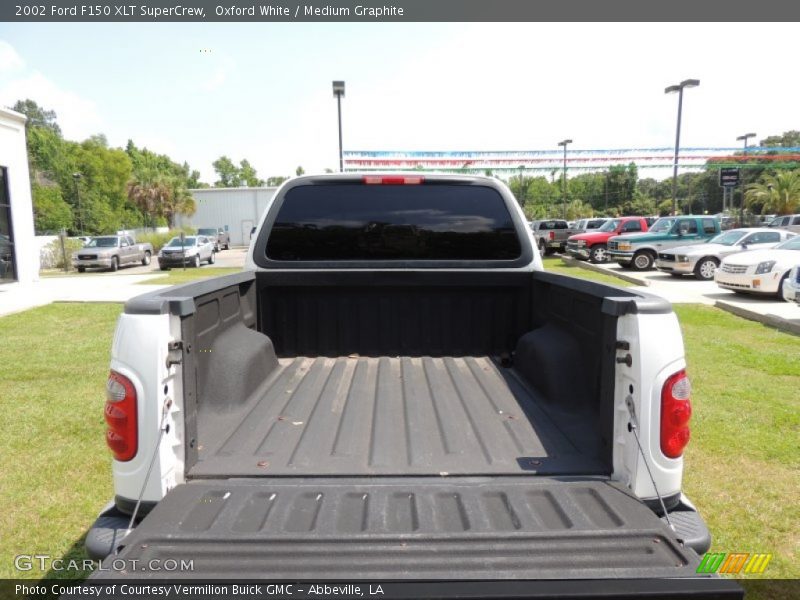 Oxford White / Medium Graphite 2002 Ford F150 XLT SuperCrew