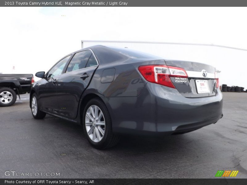 Magnetic Gray Metallic / Light Gray 2013 Toyota Camry Hybrid XLE