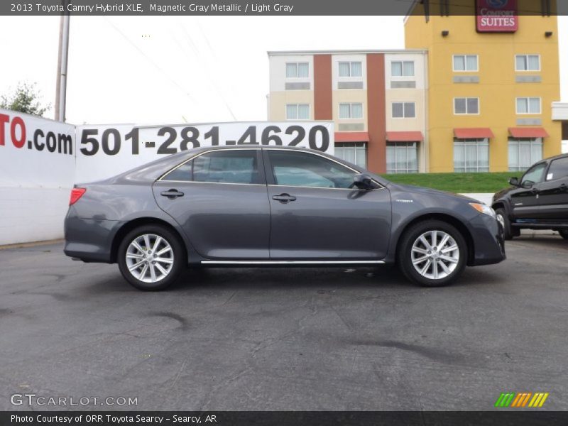 Magnetic Gray Metallic / Light Gray 2013 Toyota Camry Hybrid XLE