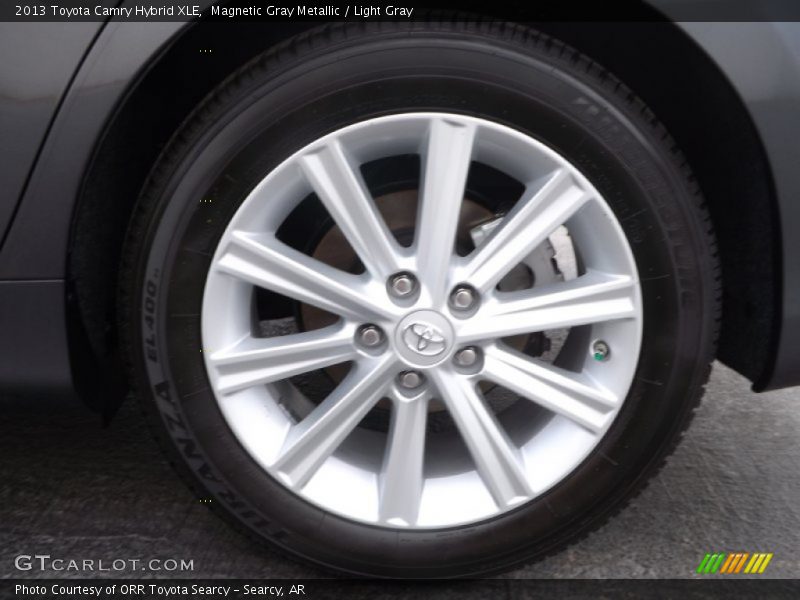 Magnetic Gray Metallic / Light Gray 2013 Toyota Camry Hybrid XLE