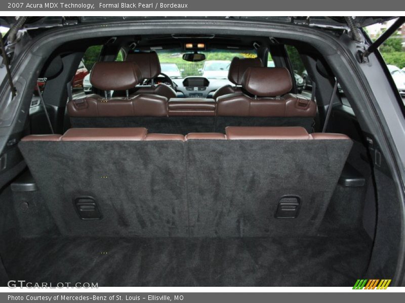  2007 MDX Technology Bordeaux Interior