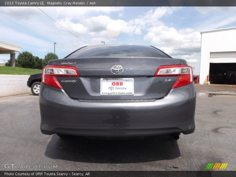 Magnetic Gray Metallic / Ash 2013 Toyota Camry LE