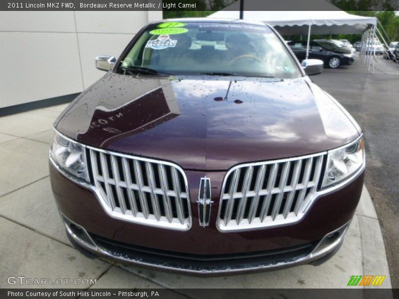 Bordeaux Reserve Metallic / Light Camel 2011 Lincoln MKZ FWD