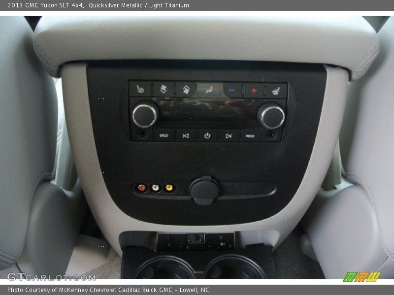 Quicksilver Metallic / Light Titanium 2013 GMC Yukon SLT 4x4