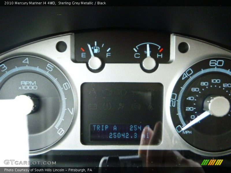 Sterling Grey Metallic / Black 2010 Mercury Mariner I4 4WD