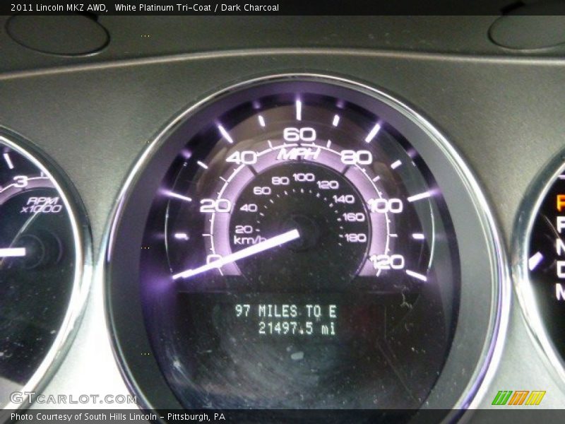 White Platinum Tri-Coat / Dark Charcoal 2011 Lincoln MKZ AWD
