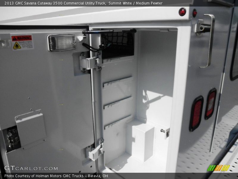 Summit White / Medium Pewter 2013 GMC Savana Cutaway 3500 Commercial Utility Truck