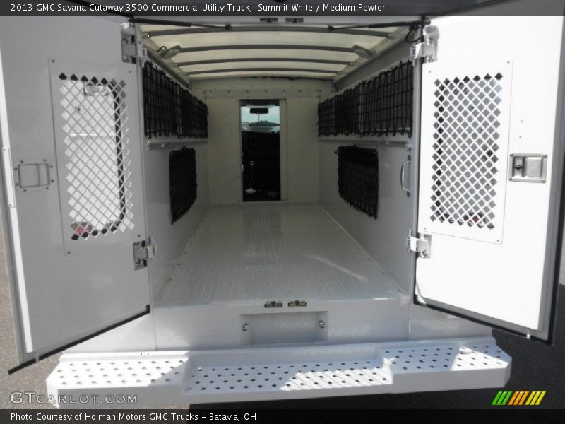 Summit White / Medium Pewter 2013 GMC Savana Cutaway 3500 Commercial Utility Truck