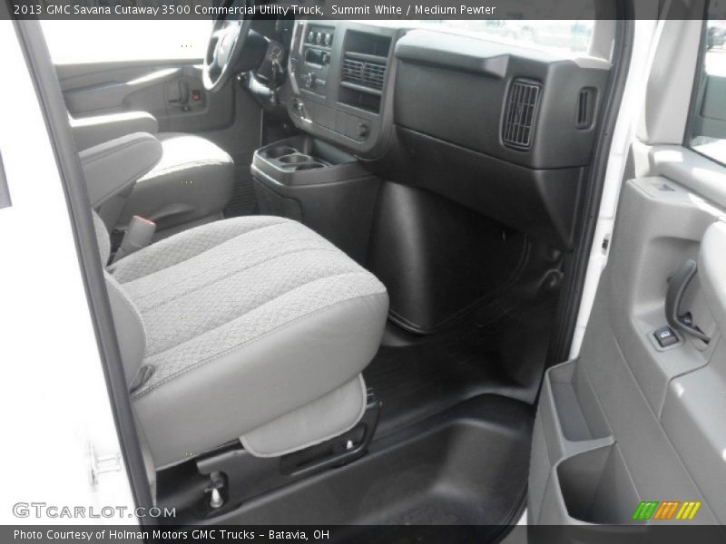 Summit White / Medium Pewter 2013 GMC Savana Cutaway 3500 Commercial Utility Truck