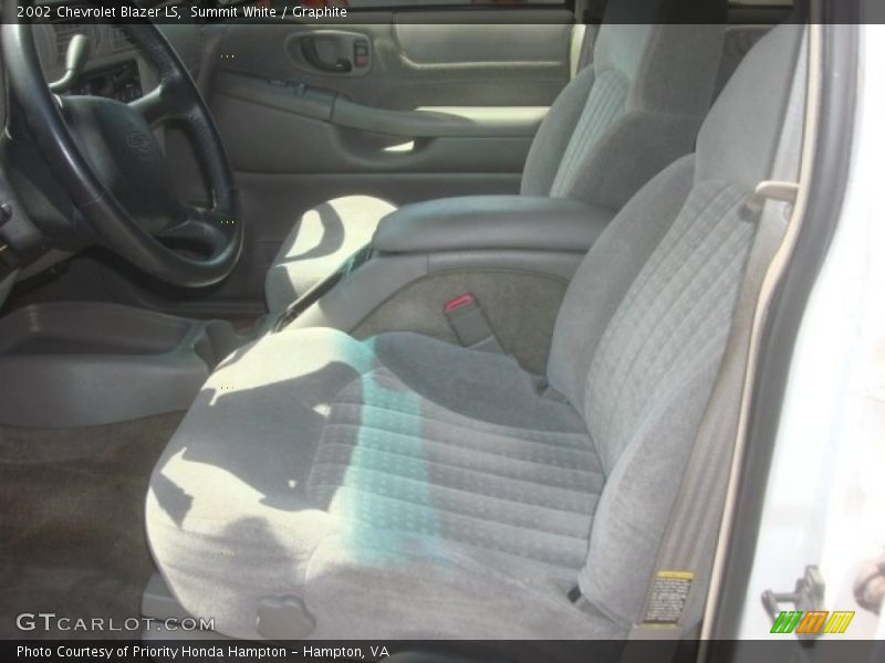 Summit White / Graphite 2002 Chevrolet Blazer LS
