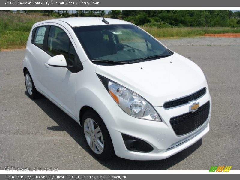 Summit White / Silver/Silver 2013 Chevrolet Spark LT