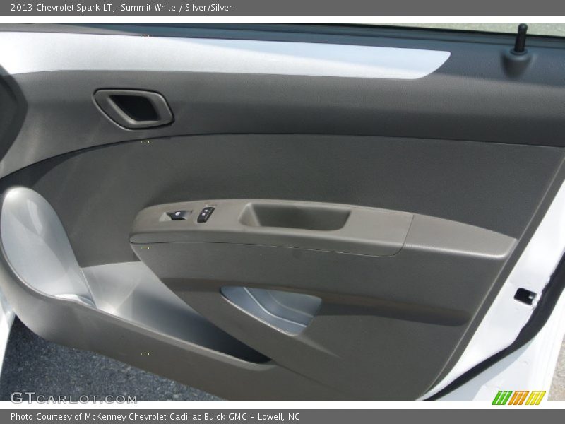 Summit White / Silver/Silver 2013 Chevrolet Spark LT