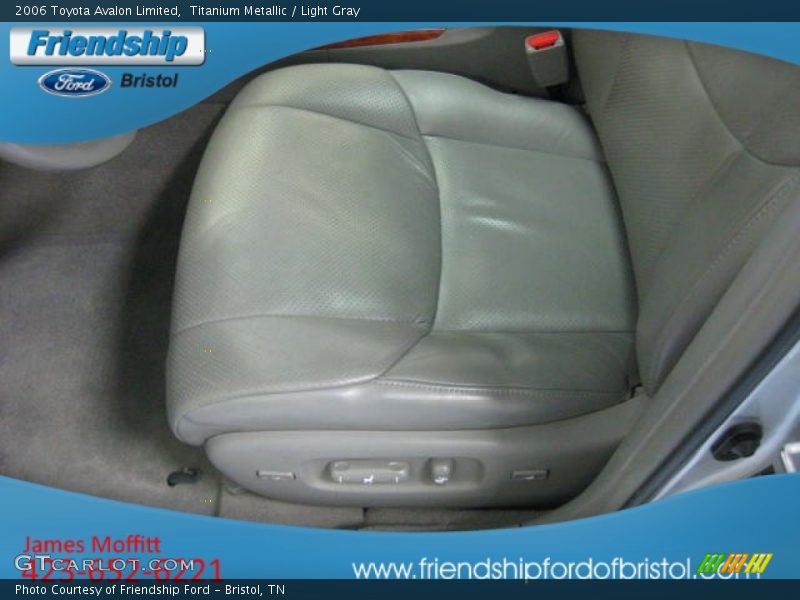 Titanium Metallic / Light Gray 2006 Toyota Avalon Limited