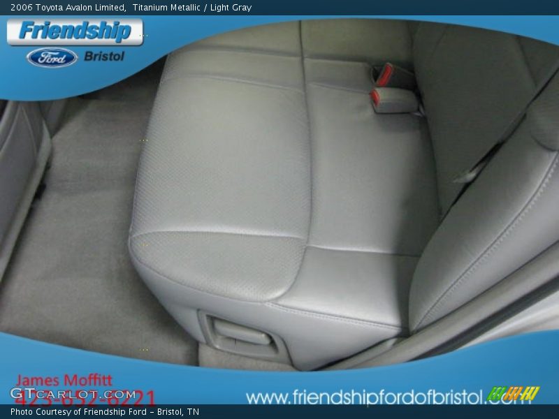 Titanium Metallic / Light Gray 2006 Toyota Avalon Limited