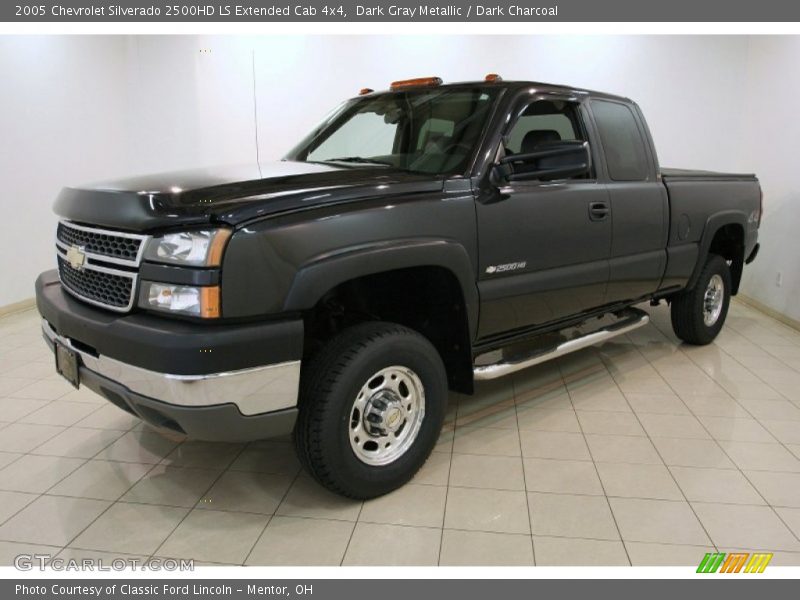 Dark Gray Metallic / Dark Charcoal 2005 Chevrolet Silverado 2500HD LS Extended Cab 4x4