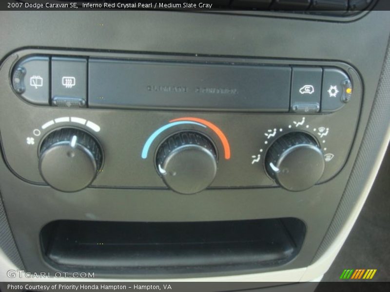 Inferno Red Crystal Pearl / Medium Slate Gray 2007 Dodge Caravan SE