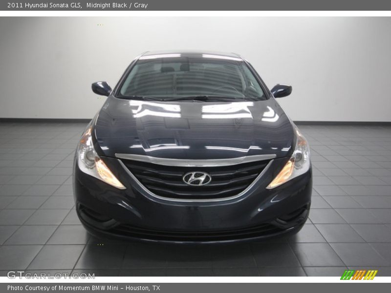 Midnight Black / Gray 2011 Hyundai Sonata GLS