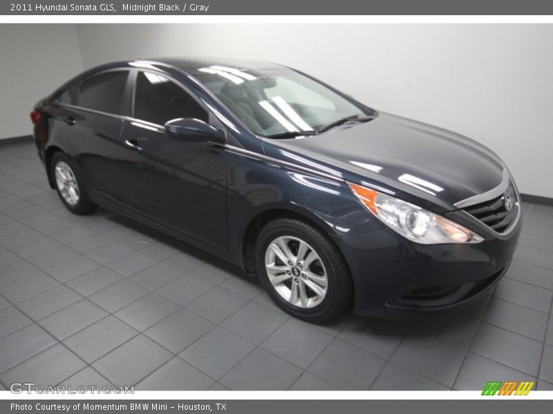 Midnight Black / Gray 2011 Hyundai Sonata GLS