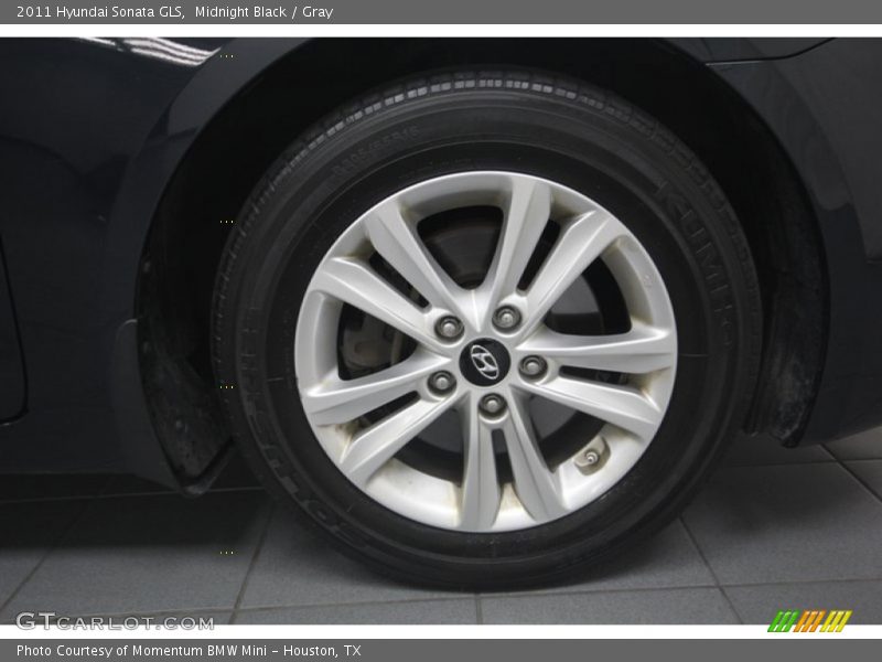 Midnight Black / Gray 2011 Hyundai Sonata GLS