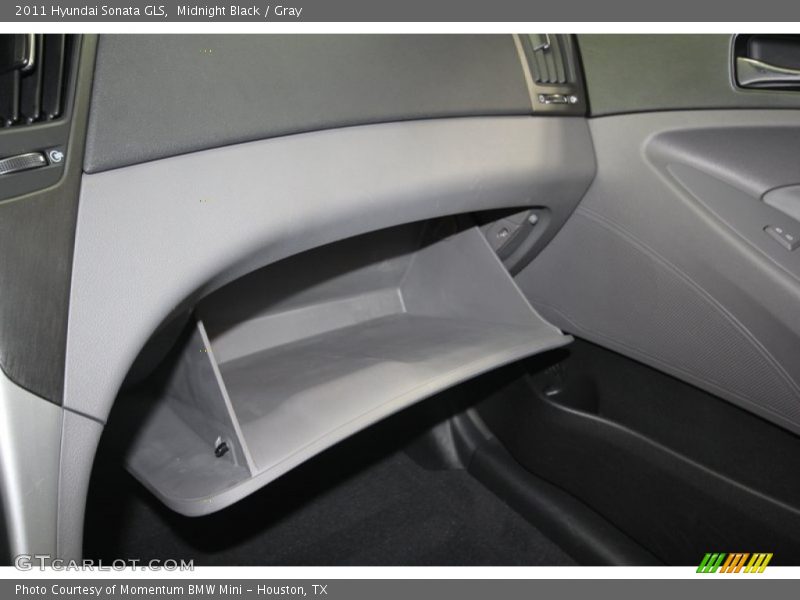 Midnight Black / Gray 2011 Hyundai Sonata GLS