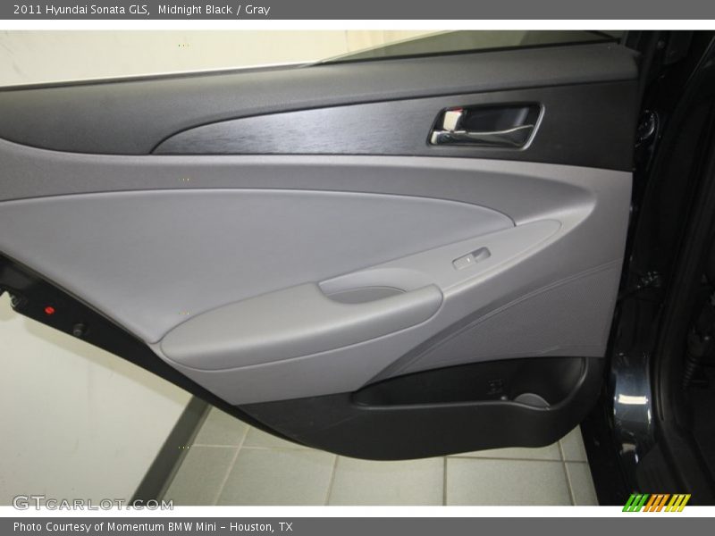 Midnight Black / Gray 2011 Hyundai Sonata GLS