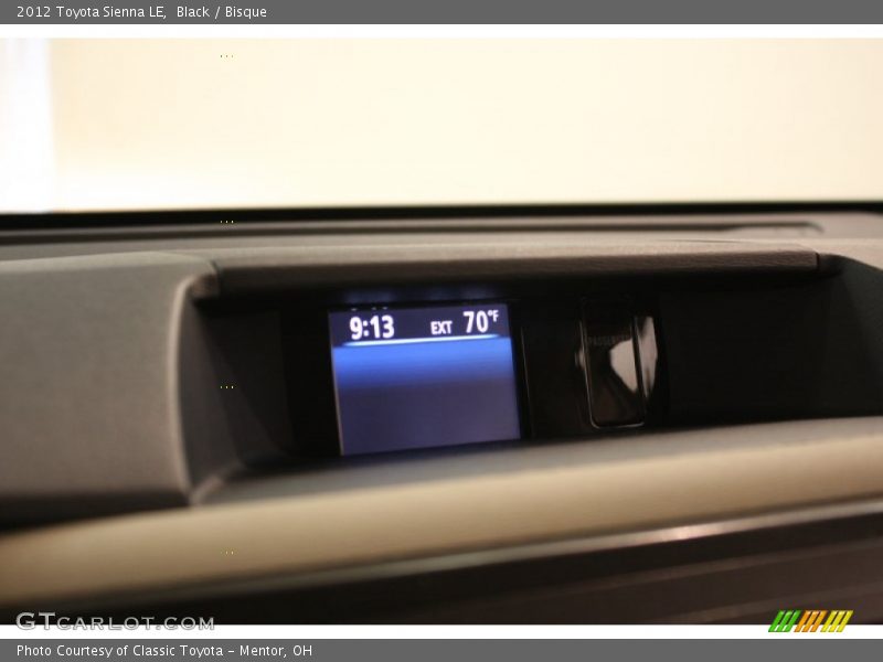 Black / Bisque 2012 Toyota Sienna LE