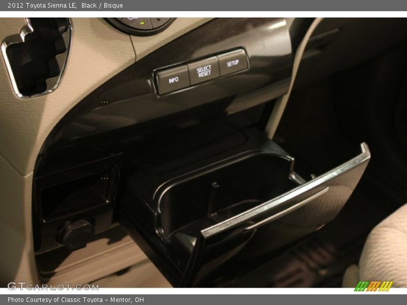 Black / Bisque 2012 Toyota Sienna LE