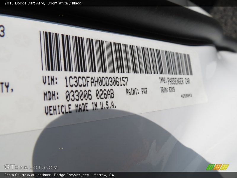 Bright White / Black 2013 Dodge Dart Aero