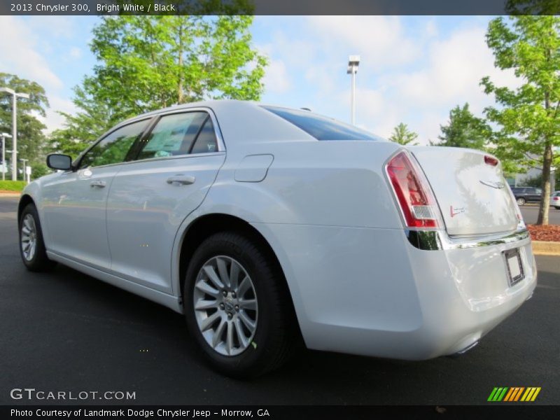 Bright White / Black 2013 Chrysler 300