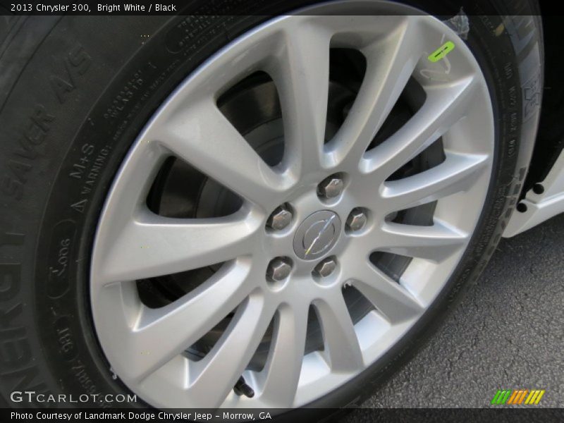 Bright White / Black 2013 Chrysler 300
