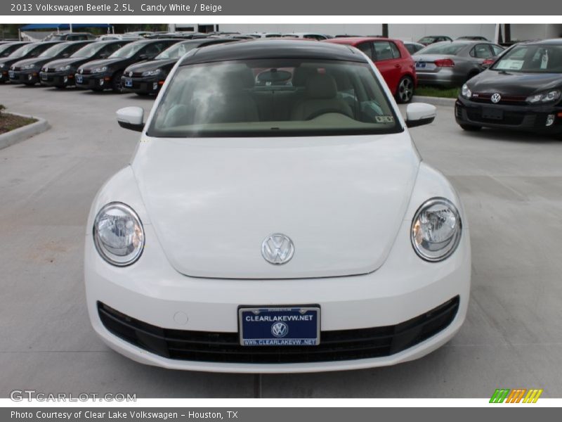 Candy White / Beige 2013 Volkswagen Beetle 2.5L