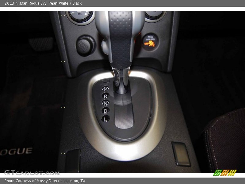 Pearl White / Black 2013 Nissan Rogue SV