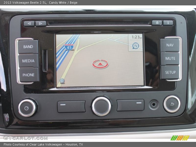 Candy White / Beige 2013 Volkswagen Beetle 2.5L