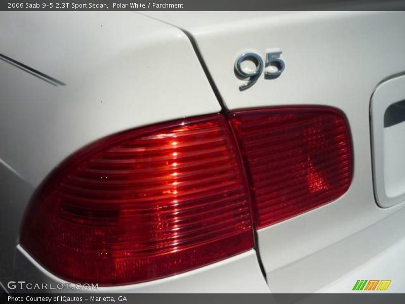 Polar White / Parchment 2006 Saab 9-5 2.3T Sport Sedan