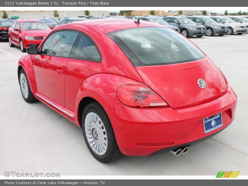 Tornado Red / Titan Black 2013 Volkswagen Beetle 2.5L