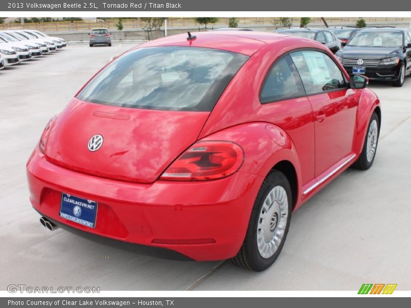 Tornado Red / Titan Black 2013 Volkswagen Beetle 2.5L
