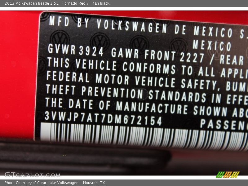 Tornado Red / Titan Black 2013 Volkswagen Beetle 2.5L