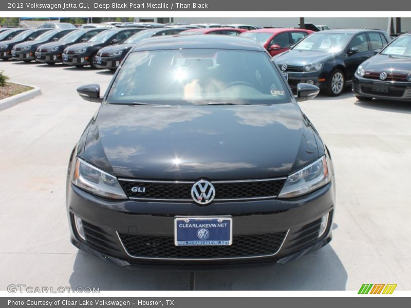 Deep Black Pearl Metallic / Titan Black 2013 Volkswagen Jetta GLI