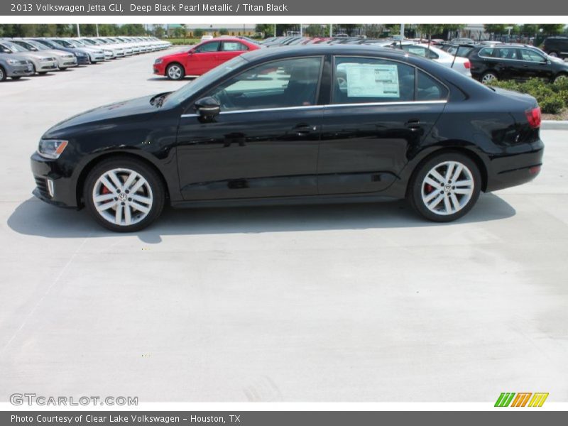 Deep Black Pearl Metallic / Titan Black 2013 Volkswagen Jetta GLI