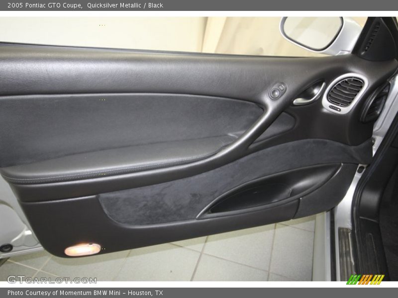 Door Panel of 2005 GTO Coupe